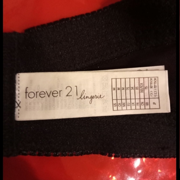 Black Lace Bralette 34B Forever 21 - Picture 3 of 6
